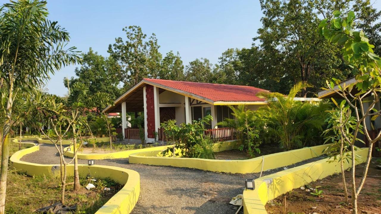 The Infinity Pench Resort Khawāsa エクステリア 写真