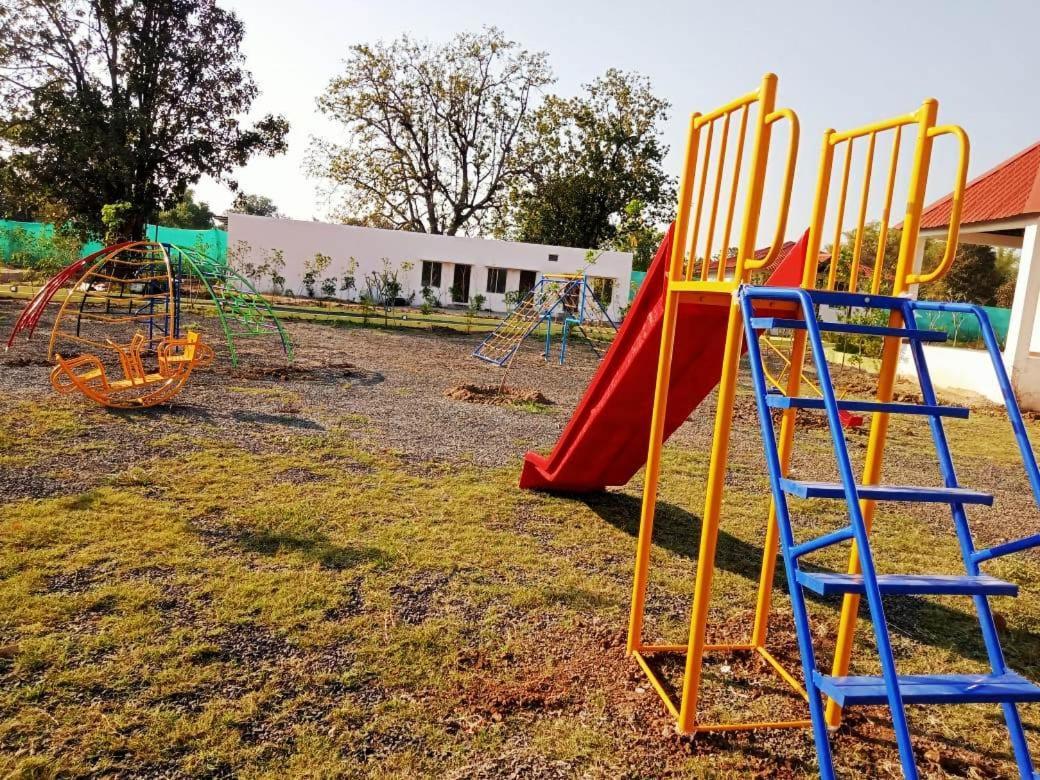 The Infinity Pench Resort Khawāsa エクステリア 写真